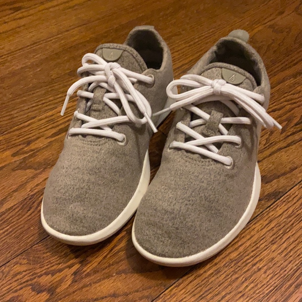 Allbirds speckled green/tan Wool runners